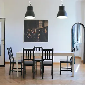 Appartamento Sant Ambrogio Mansion - Via Olona, Milano
