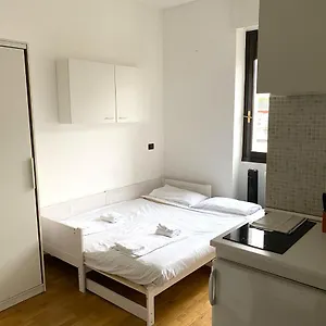 Appartamento Lovely Well Located - Sammartini, Milano